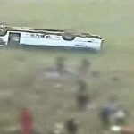 Siete muertos y 20 heridos deja caída de bus camino al nevado Rajuntay