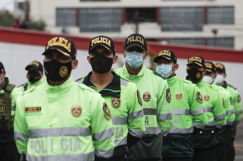 Candidatos al Senado debaten sobre seguridad ciudadana: reformar a la PNP y derogar las leyes procrimen