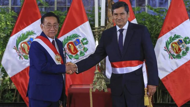 Luis Arroyo solicitará el voto de confianza ante el Congreso el 16 de abril