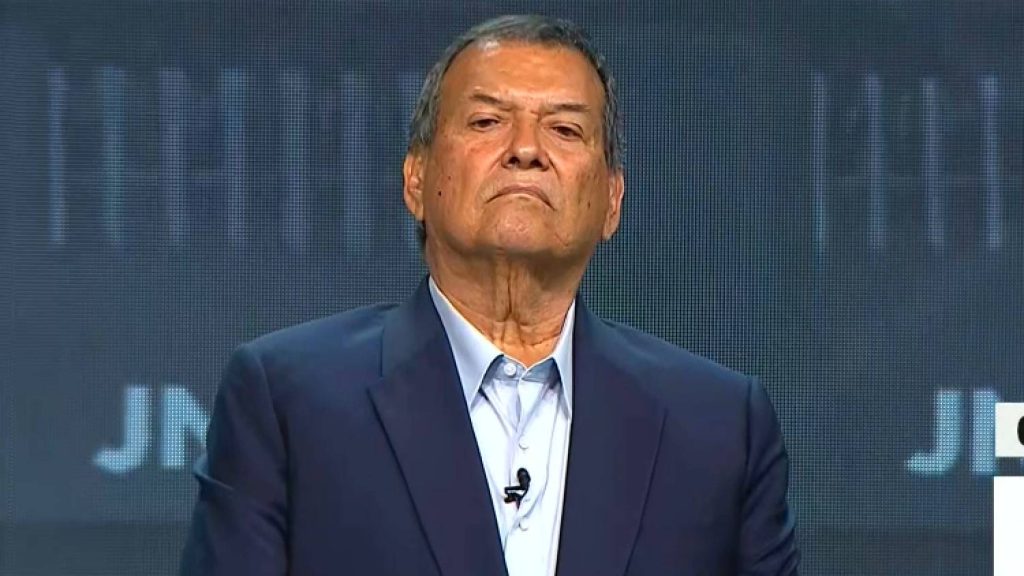 Jorge Nieto llegó tarde al debate presidencial y culpó a partidarios de Renovación Popular