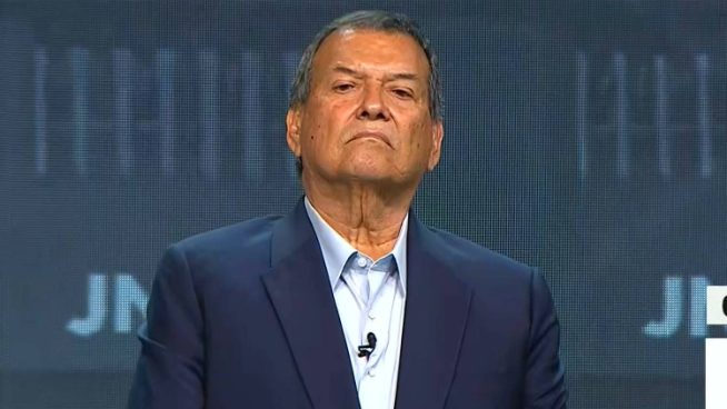 Jorge Nieto llegó tarde al debate presidencial y culpó a partidarios de Renovación Popular