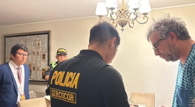 Video muestra cómo reaccionó Piero Corvetto cuando inspeccionaron su celular
