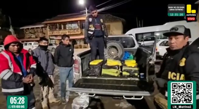 Cae policía acusado de custodiar camioneta que transportada 130 kilos de droga en Cusco