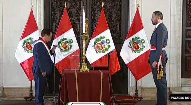 Amadeo Flores Carcagno juró como nuevo ministro de Defensa