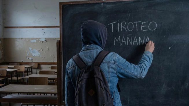 "Tiroteo mañana": el peligroso reto viral en colegios que se expande por Latinoamérica | VIDEO