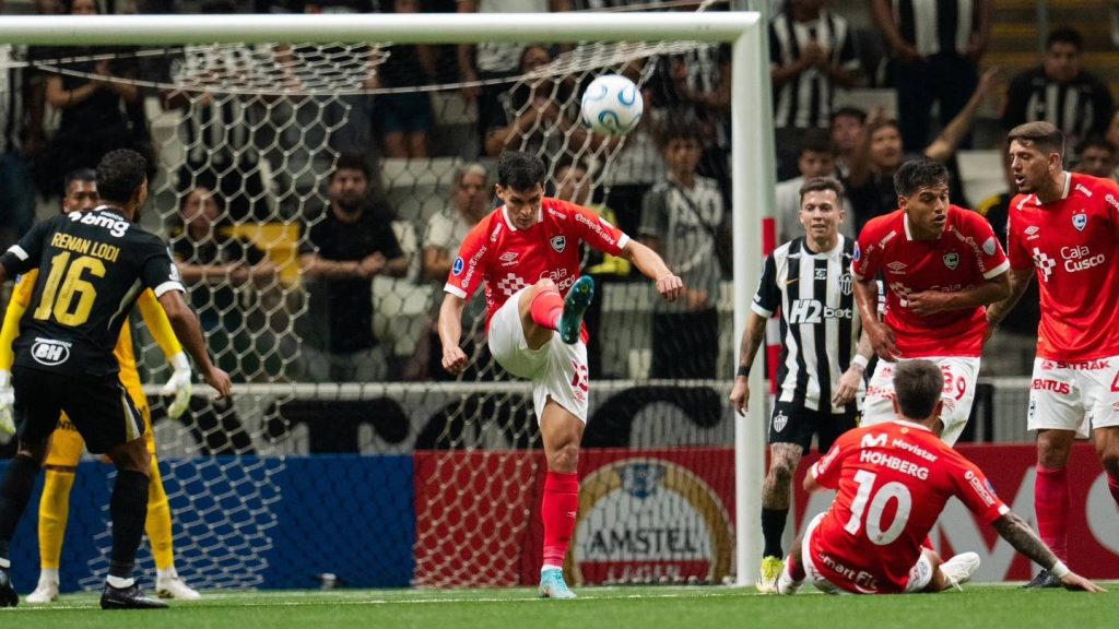 Copa Libertadores y Copa Sudamericana: así van los equipos peruanos | VIDEOS