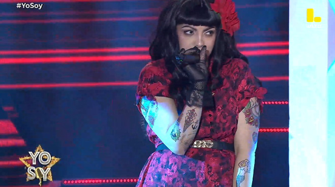 Yo Soy GRANDES BATALLAS: ¡Mon Laferte salió al escenario con “Amárrame”!
