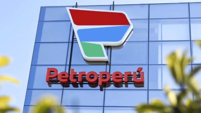 Gobierno autoriza rescate financiero de hasta $ 2.000 millones para Petroperú por crisis energética