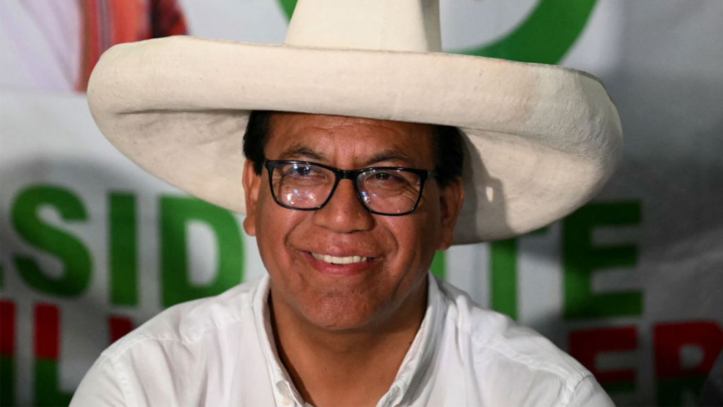 Roberto Sánchez reta a Keiko Fujimori a un debate en Chota