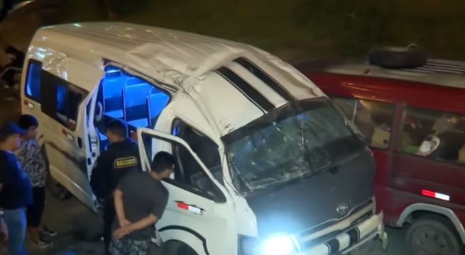 Roban combi en plena ruta y desatan persecución policial: vehículo terminó desbarrancado y chocado