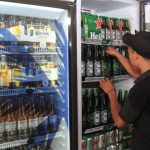 Comisión de Justicia aprueba dictamen que plantea tipificar el expendio de bebidas alcohólicas a menores de edad