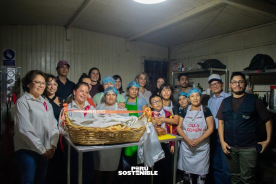 Olla Común Nueva Esperanza del Perú inaugura su propia panadería comunitaria en San Juan de Lurigancho con el apoyo de Perú Sostenible y 21 aliados.