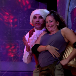 Me Caigo de Risa: ¡UN VAMPIRO, UNA MOMIA Y UNA EXPLORADORA! El sketch más absurdo de La Casa Inclinada