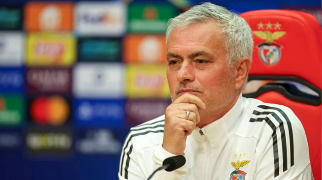 José Mourinho regresa al Real Madrid: firmó por tres temporadas hasta 2029