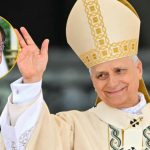 Ejecutivo autoriza viaje de ministros para encuentro oficial con el papa León XIV
