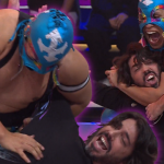 Me Caigo de Risa: ¡De dorado a morado! Cava dejó viendo estrellas a Manuel Gold en brutal reto de lucha libre