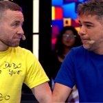 Me Caigo De Risa: ¡Renzo Schuller reacciona a las bromas de Rodrigo Sánchez Patiño y desata las risas!