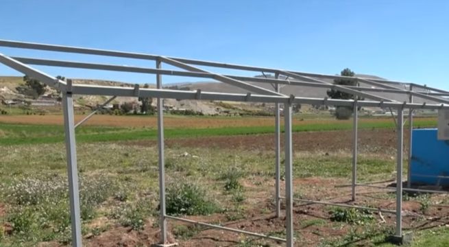Robo de paneles solares deja sin agua potable a 30 familias que esperaron décadas por el servicio