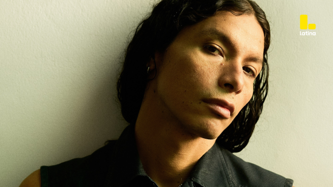¡El fenómeno musical del año A.CHAL se suma al cartel del VIBRA PERÚ 2026!