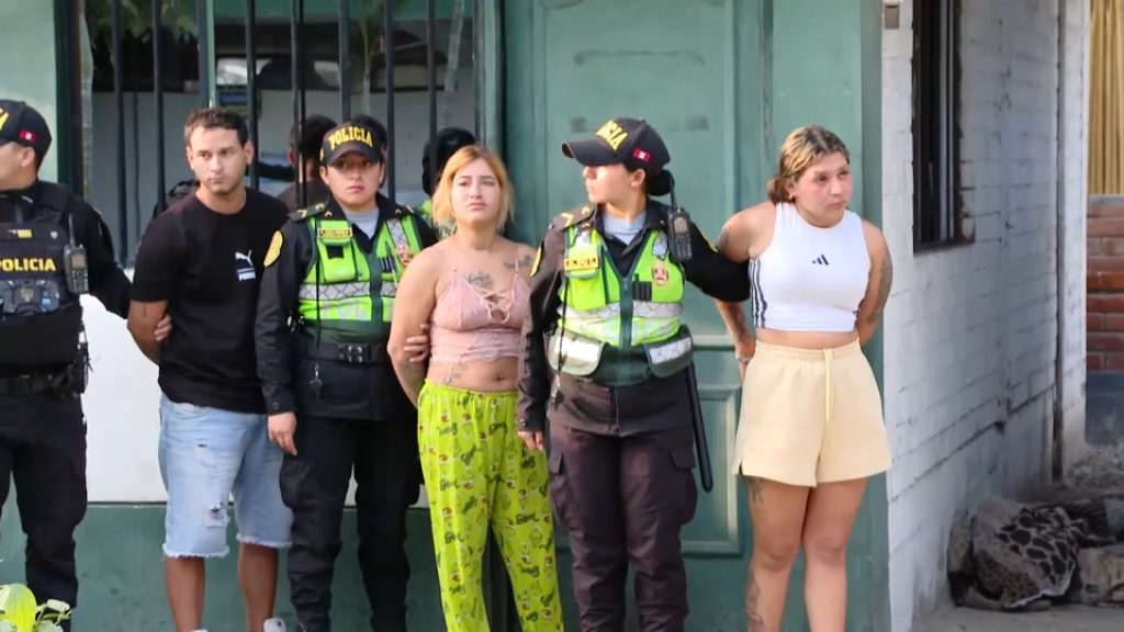 Detienen a extorsionadores en flagrancia tras detonar artefacto en puerta de local