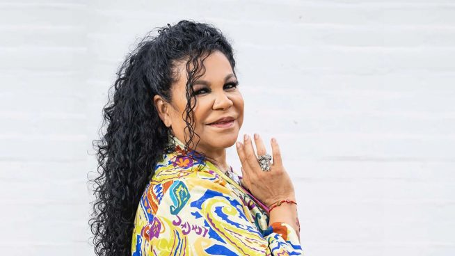 Eva Ayllón recibe Medalla de Honor de la Cultura del Mincul