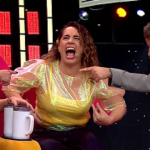 ¡Renzo Schuller improvisó una inesperada broma con Yiddá Eslava y desató las carcajadas!