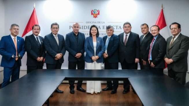 Pdta. Keiko Fujimori y sus ministros participan en Misa de Acción de Gracias por el Perú