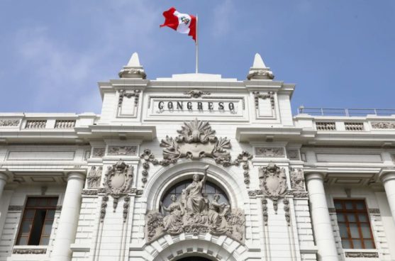 Oposición denuncia “traición” tras derrota en la mesa directiva del Senado