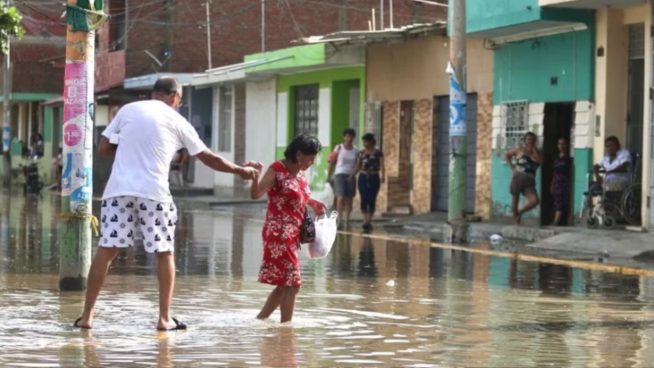 Fenómeno El Niño Costero: ENFEN advierte posibles desbordes de ríos y huaicos por incremento de lluvias en el verano