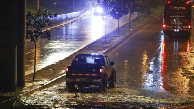 ¿Por qué llueve en Lima y el sur del país y hasta cuándo durará? Experta del Senamhi da la respuesta