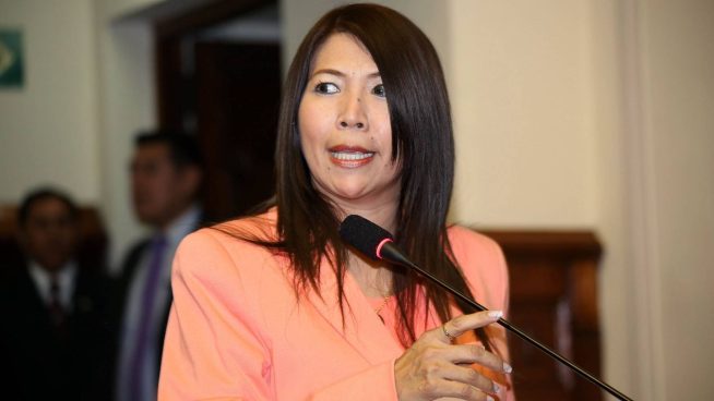 Fiscalía solicita 4 años de prisión contra María Cordero por caso 'Mochasueldos'