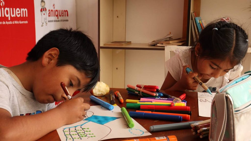 Aniquem busca recaudar S/100,000 para la rehabilitación de niños sobrevivientes de quemaduras