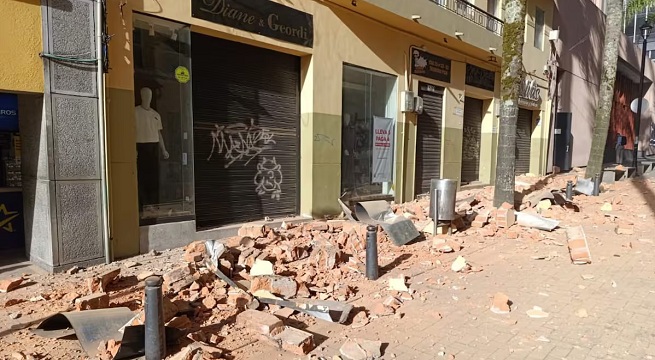 Sismo de 7,4 sacude Colombia y deja daños y heridos en varias ciudades