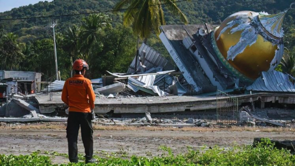 Terremoto en Indonesia: aumenta la cifra de fallecidos a 68 y a 213 los heridos