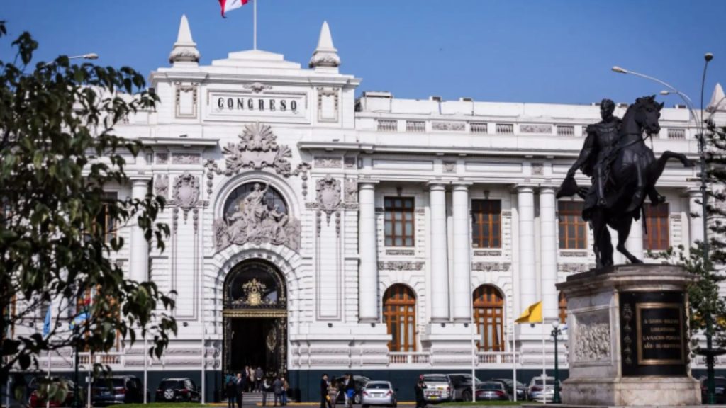 Congreso bicameral inicia funciones en medio de denuncias por oficinas precarias y una pugna por comisiones