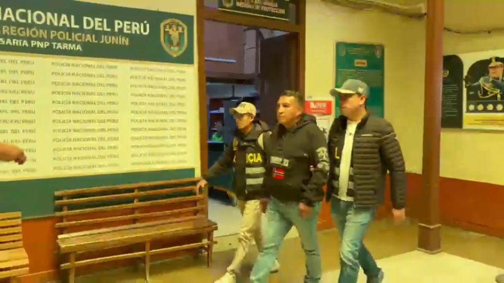 Detienen a comisario y tres policías en Tarma: Los acusan de proteger a red de extorsionadores