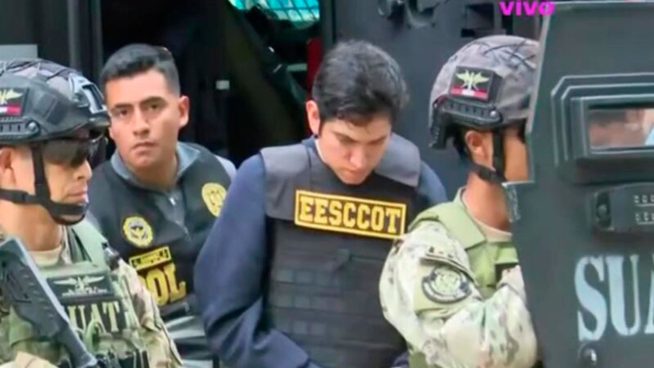 'Jhonsson Pulpo' fue trasladado a la unidad Grecco bajo estrictas medidas de seguridad | VIDEO