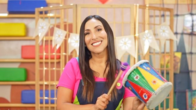 ¡Canta maestra!, la docente peruana nominada a premio internacional por innovar en la educación infantil | VIDEO