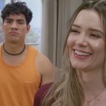 Valentina Valiente capítulo 137: ¡Rocky toma clases de yoga con Brisa para mejorar como actor!