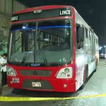 Atacan a balazos bus de ‘El Rápido’ lleno de pasajeros en el Centro de Lima