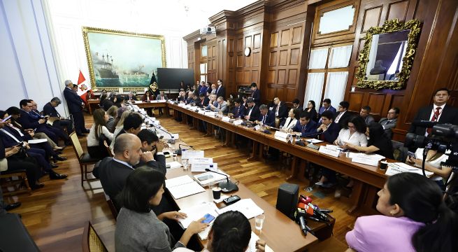 Comisión de Constitución del Senado retoma este lunes debate de facultades para el Ejecutivo en seguridad y El Niño