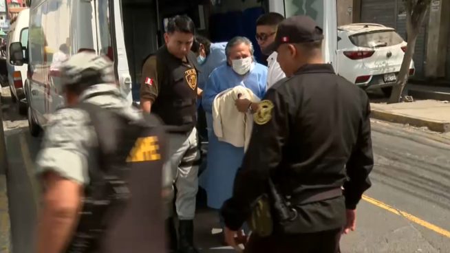 Alejandro Toledo fue trasladado de emergencia al Hospital II Vitarte y su familia espera que sea indultado | VIDEO