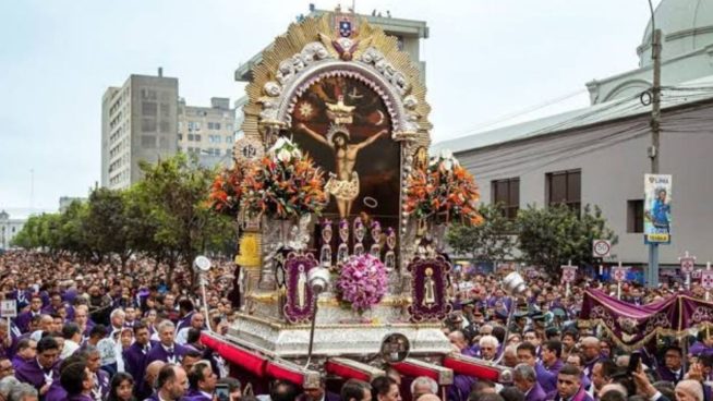 Desvíos por procesión del Señor de los Milagros este 1 de noviembre: estas son las rutas y horarios