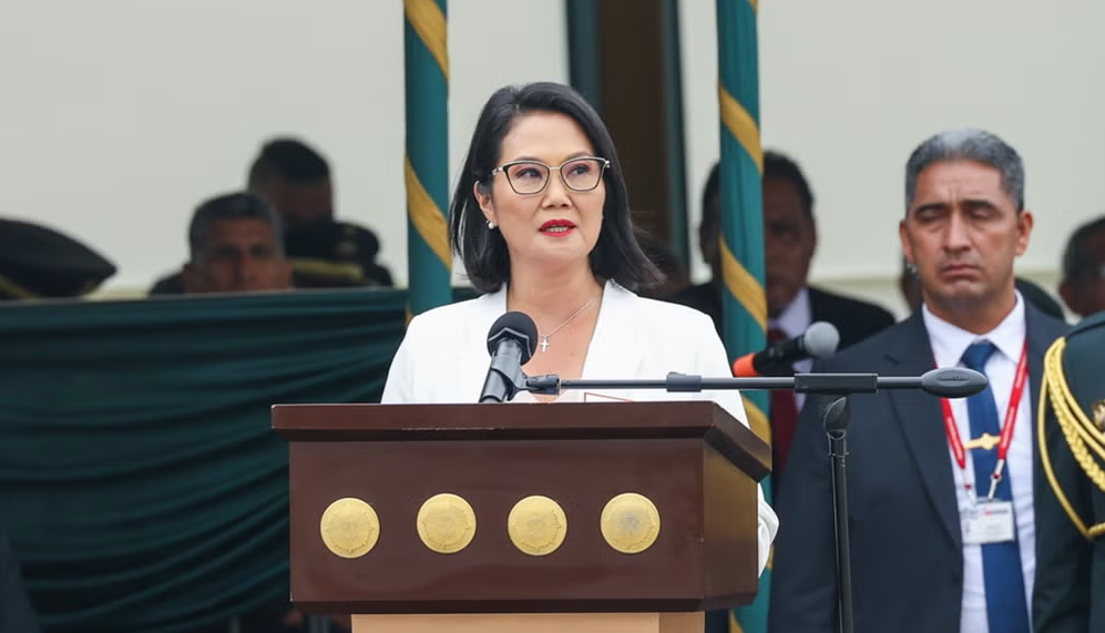Oficializan autorización de viaje de la presidenta Keiko Fujimori a El Salvador y España