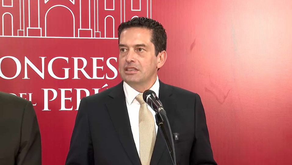Miguel Torres anuncia devolución de S/270 millones al Ejecutivo: “Son para las prioridades más urgentes del país”
