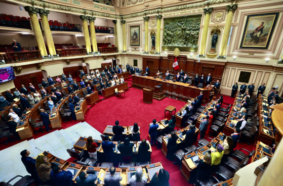 Comisión de Justicia de Diputados aprueba derogar las leyes sobre investigación policial y fuero militar