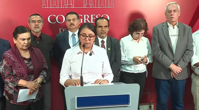Cuatro bancadas denuncian cambios en predictamen sobre delegación de facultades al Ejecutivo