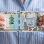 Si tengo S/100 soles, ¿en qué puedo invertirlos para obtener una buena rentabilidad?