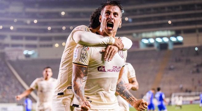 Germán Denis deja la “U” y parte al fútbol italiano