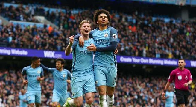 Manchester City fichó al segundo defensa más caro de la historia